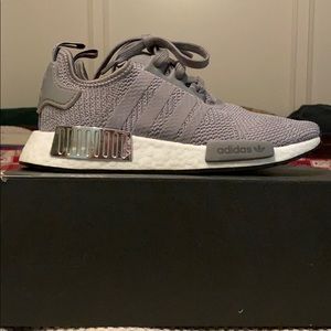 Adidas NMD R1 Sneakers